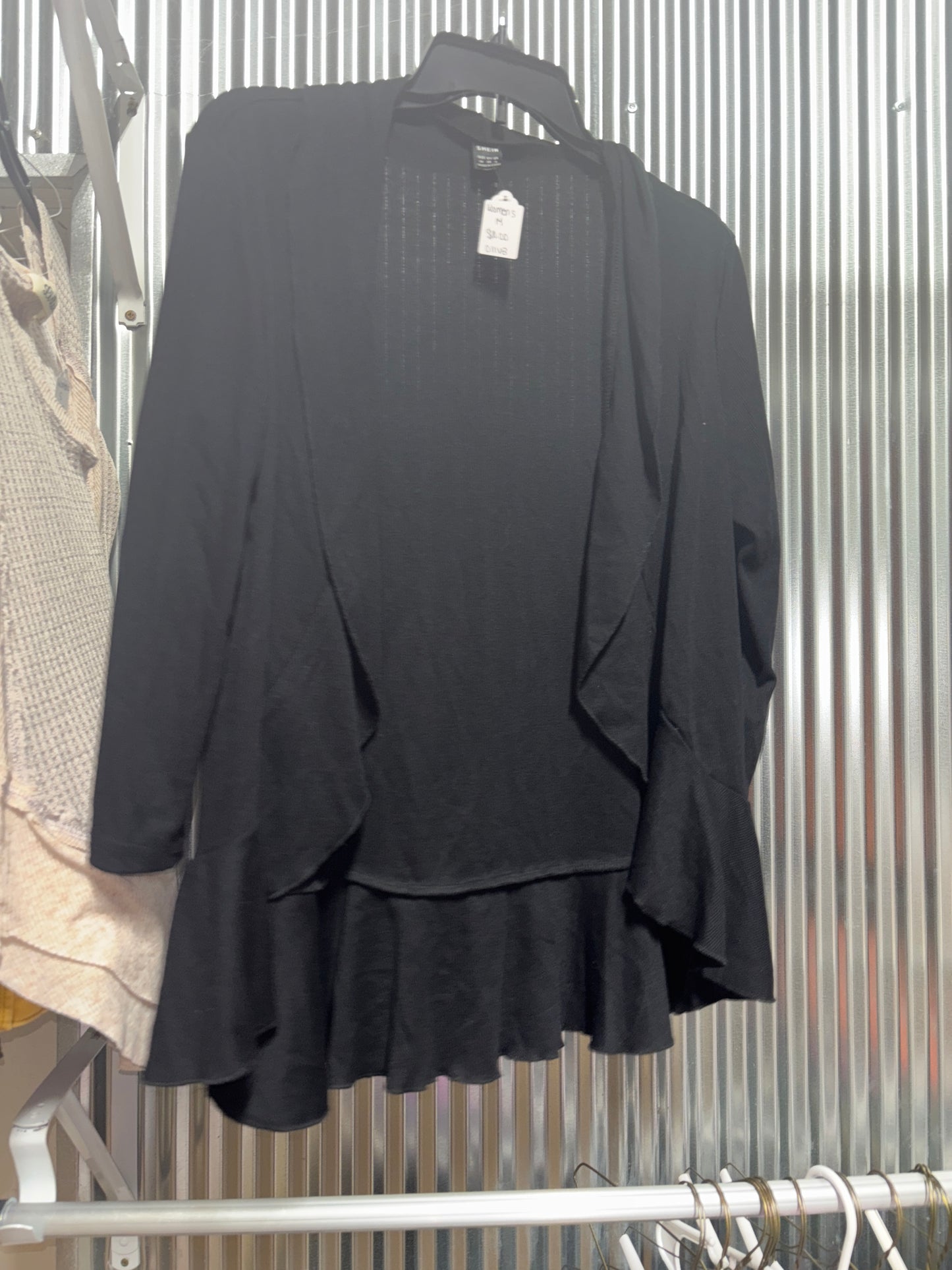 Women’s medium cardigan