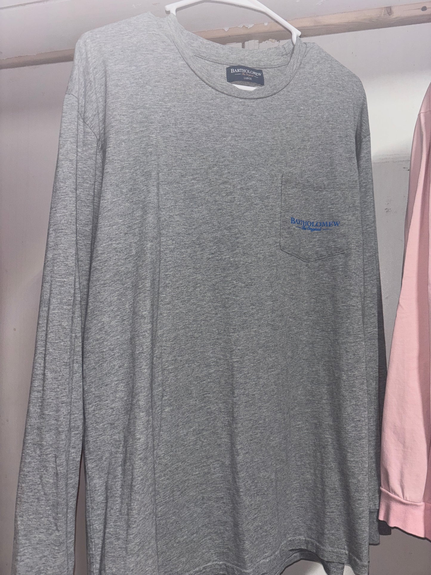 Men’s large long sleeve