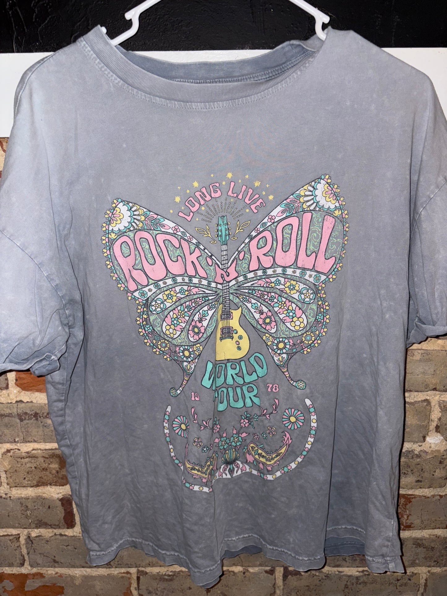 Women’s Small Rock’N’Roll Tee