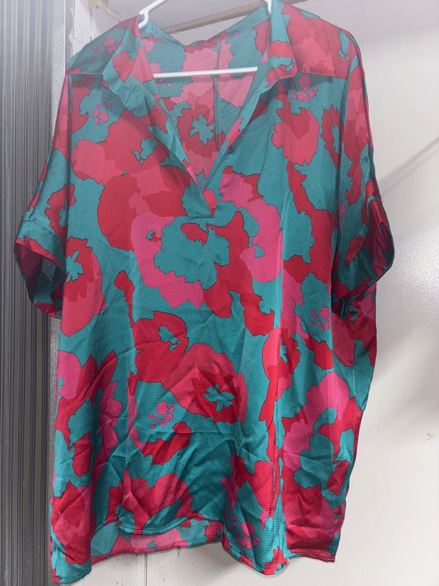 Women’s XL blouse