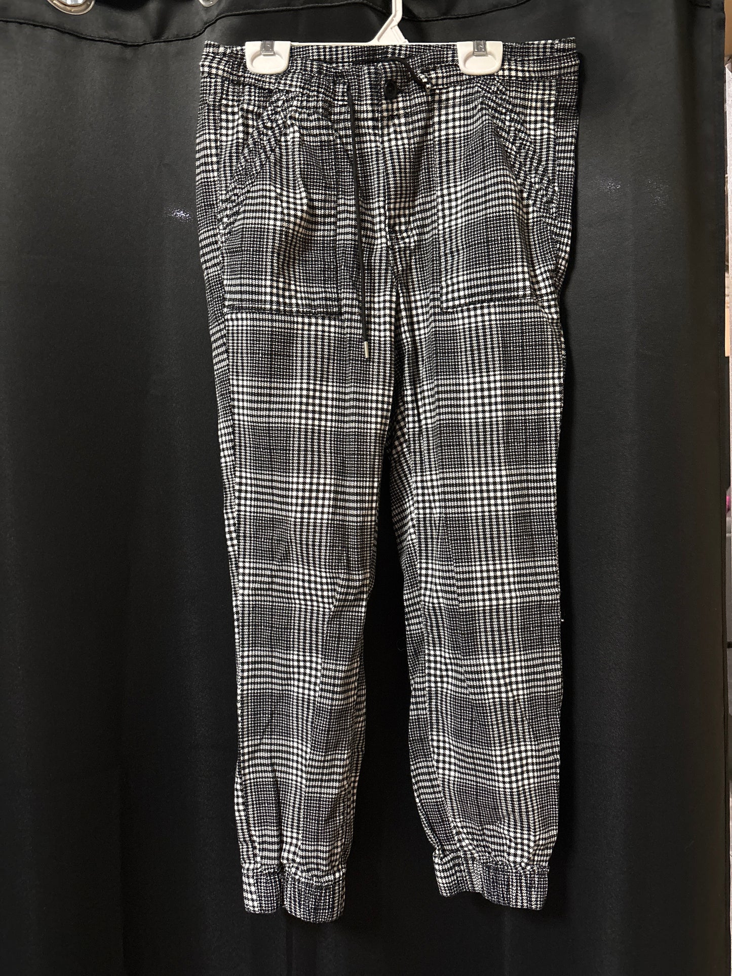 Women’s medium pants