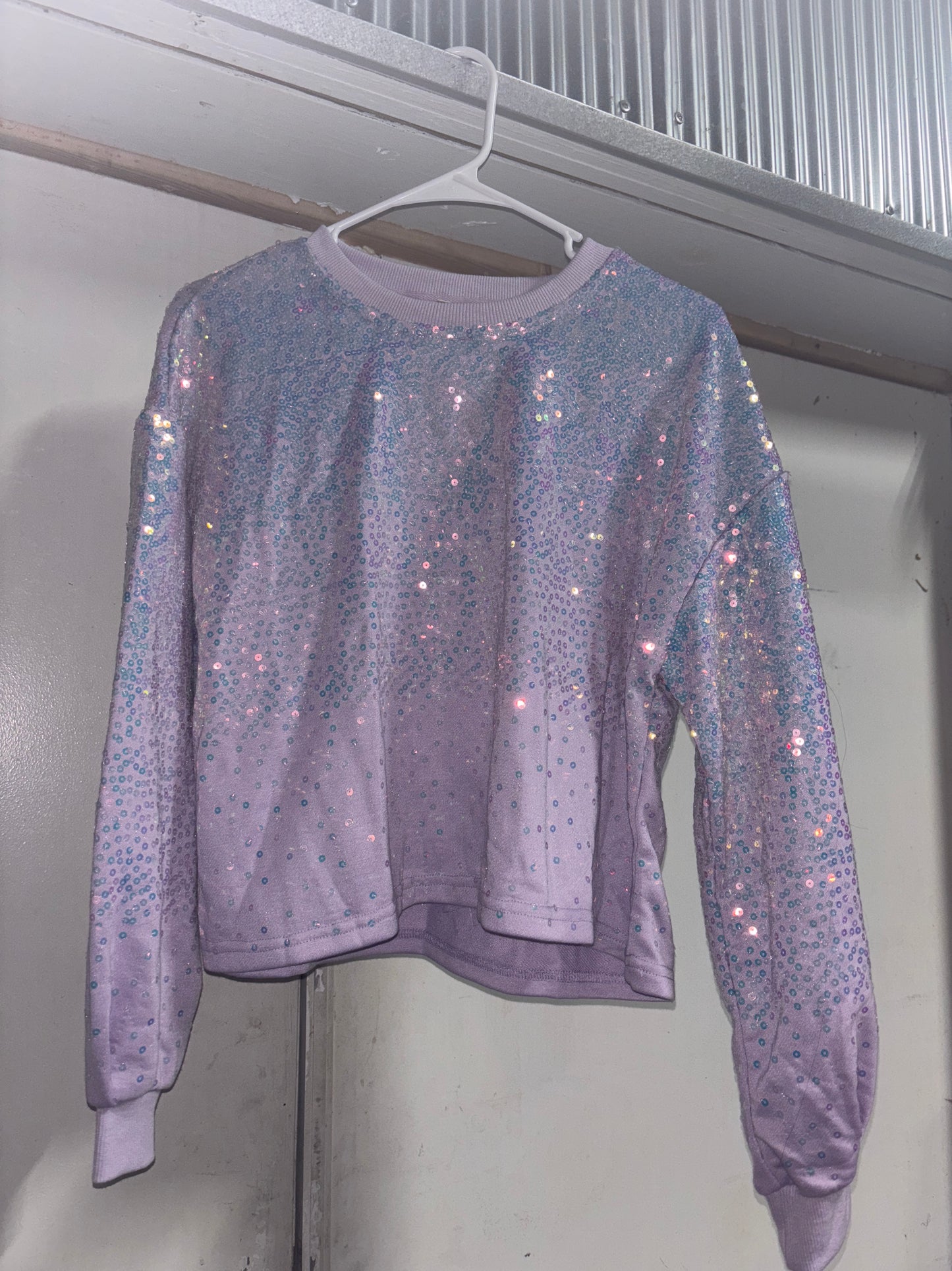 Women’s small sweatshirt