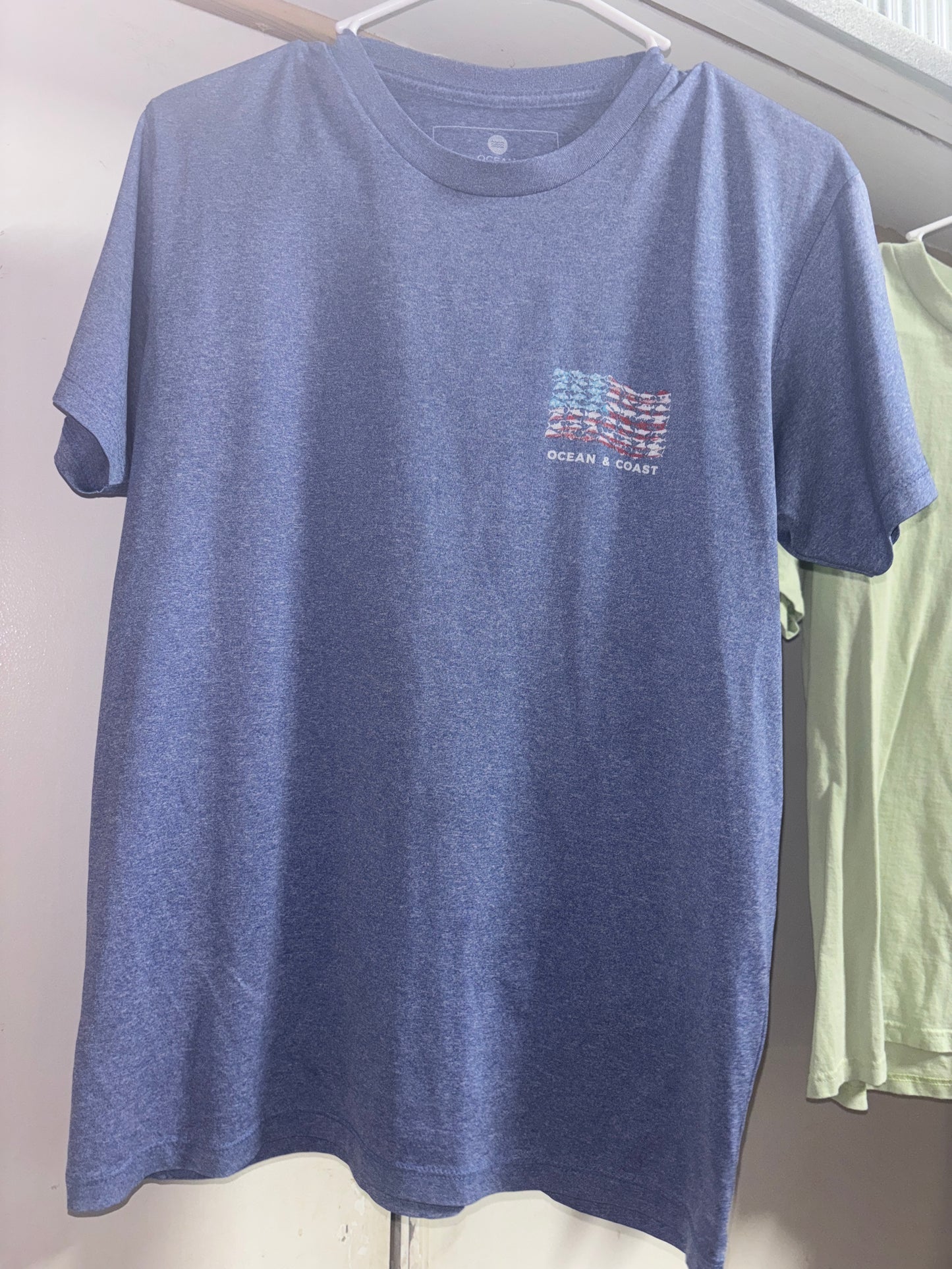 Men’s medium t shirt