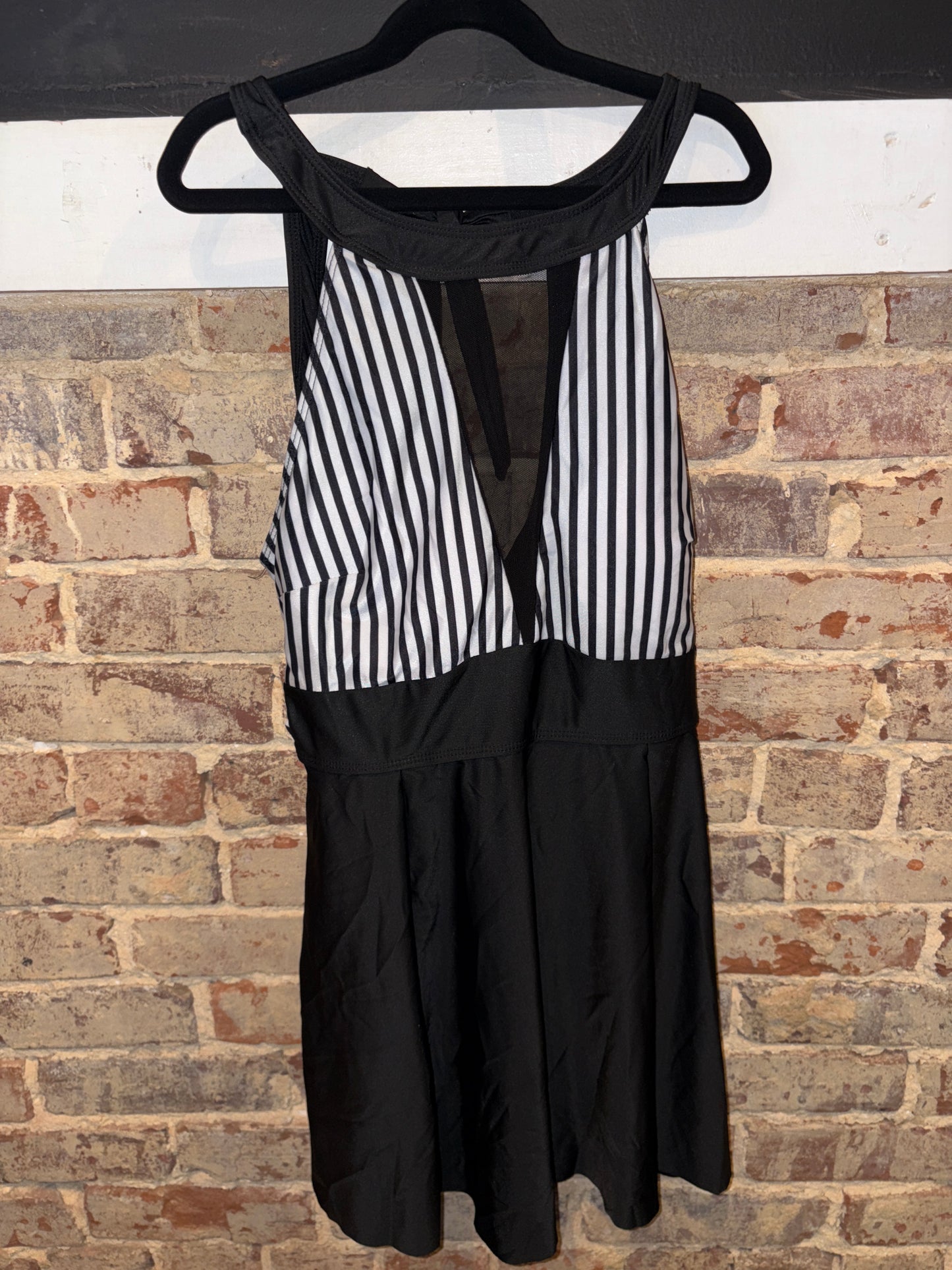 Women’s 1 Piece Bathing Suit XLarge