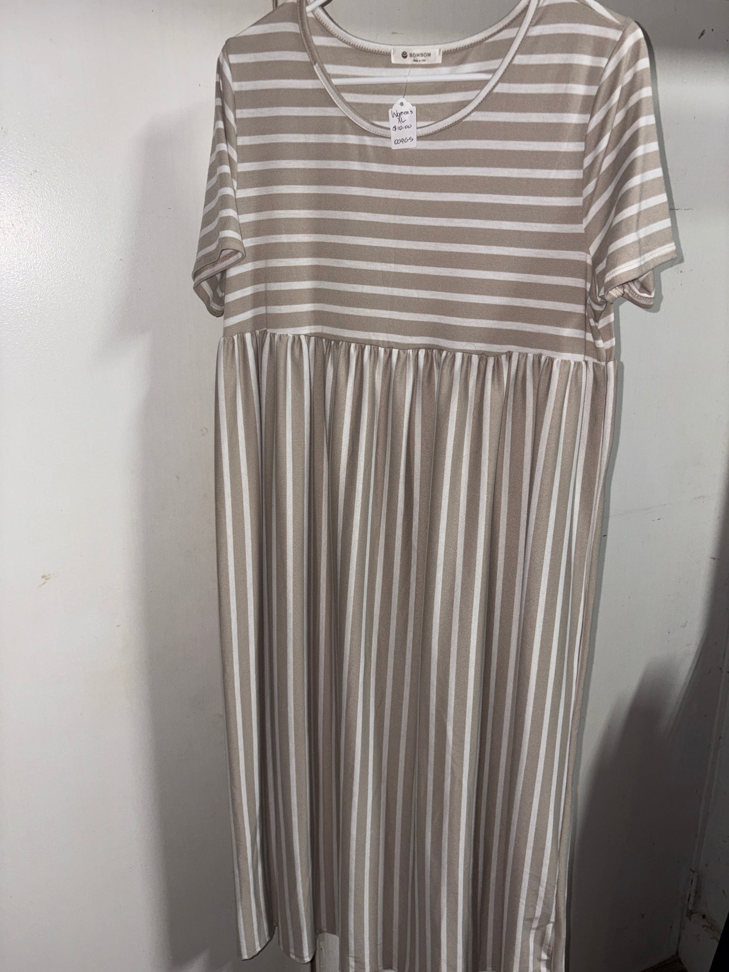 Women’s XL Dress