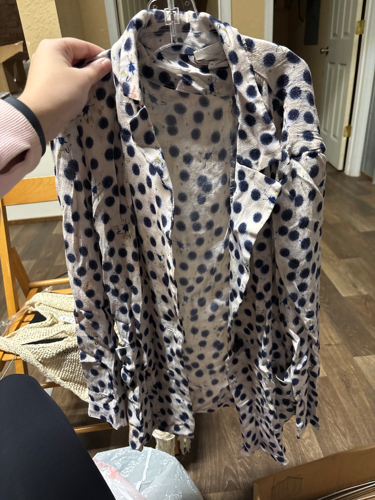 Women’s size 2 button up blouse