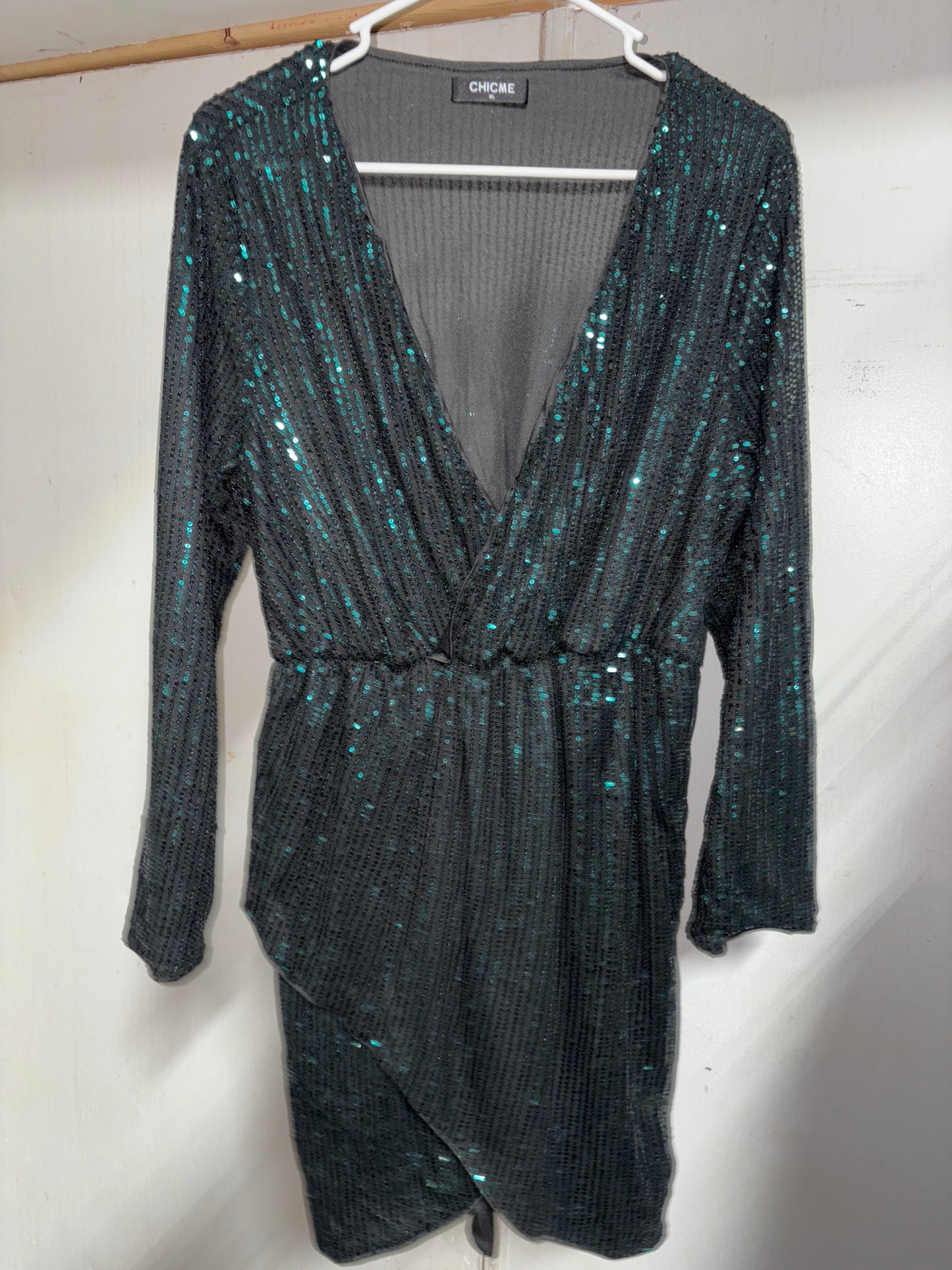 Women’s XL Emerald/Black Mini Formal Gown