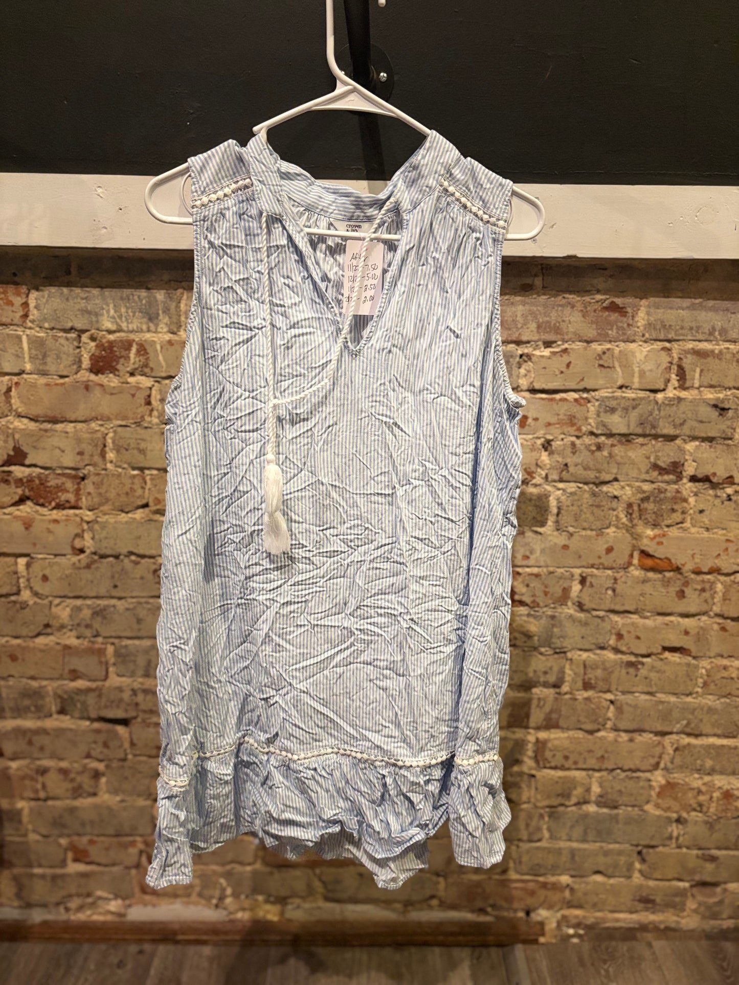 Women’s Crown & Ivy Dress