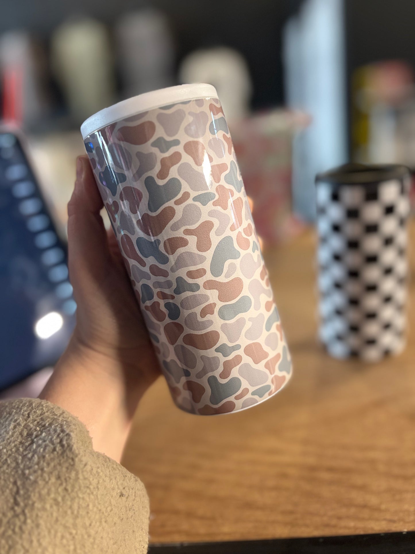 Slim Duck Camo Koozie