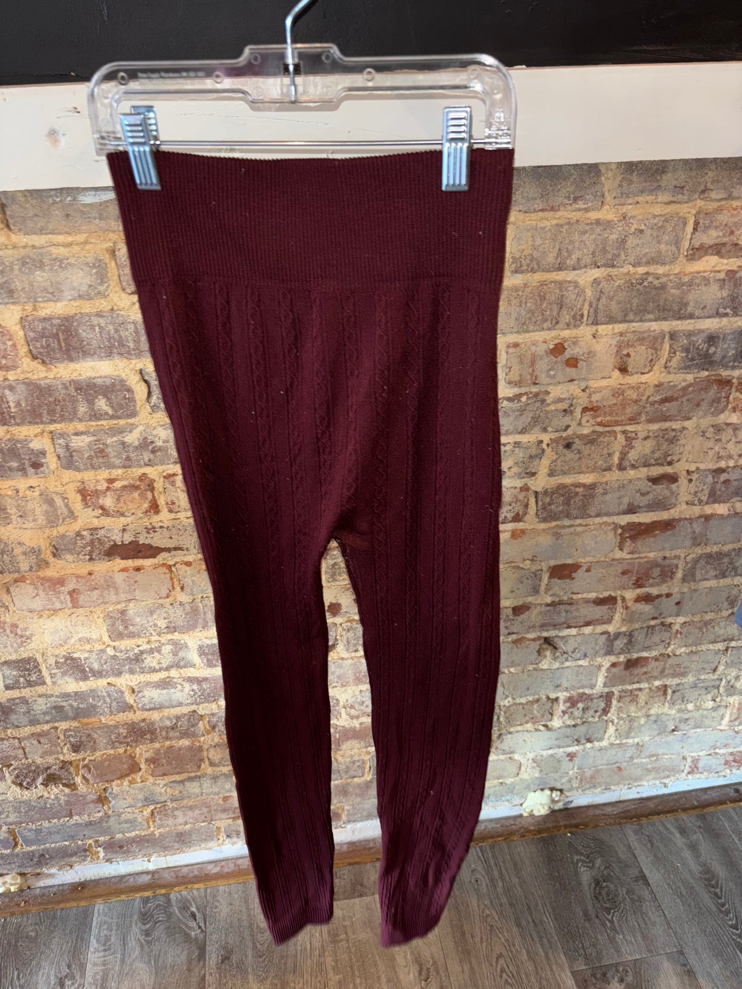 Women’s Maroon Medium Leggings