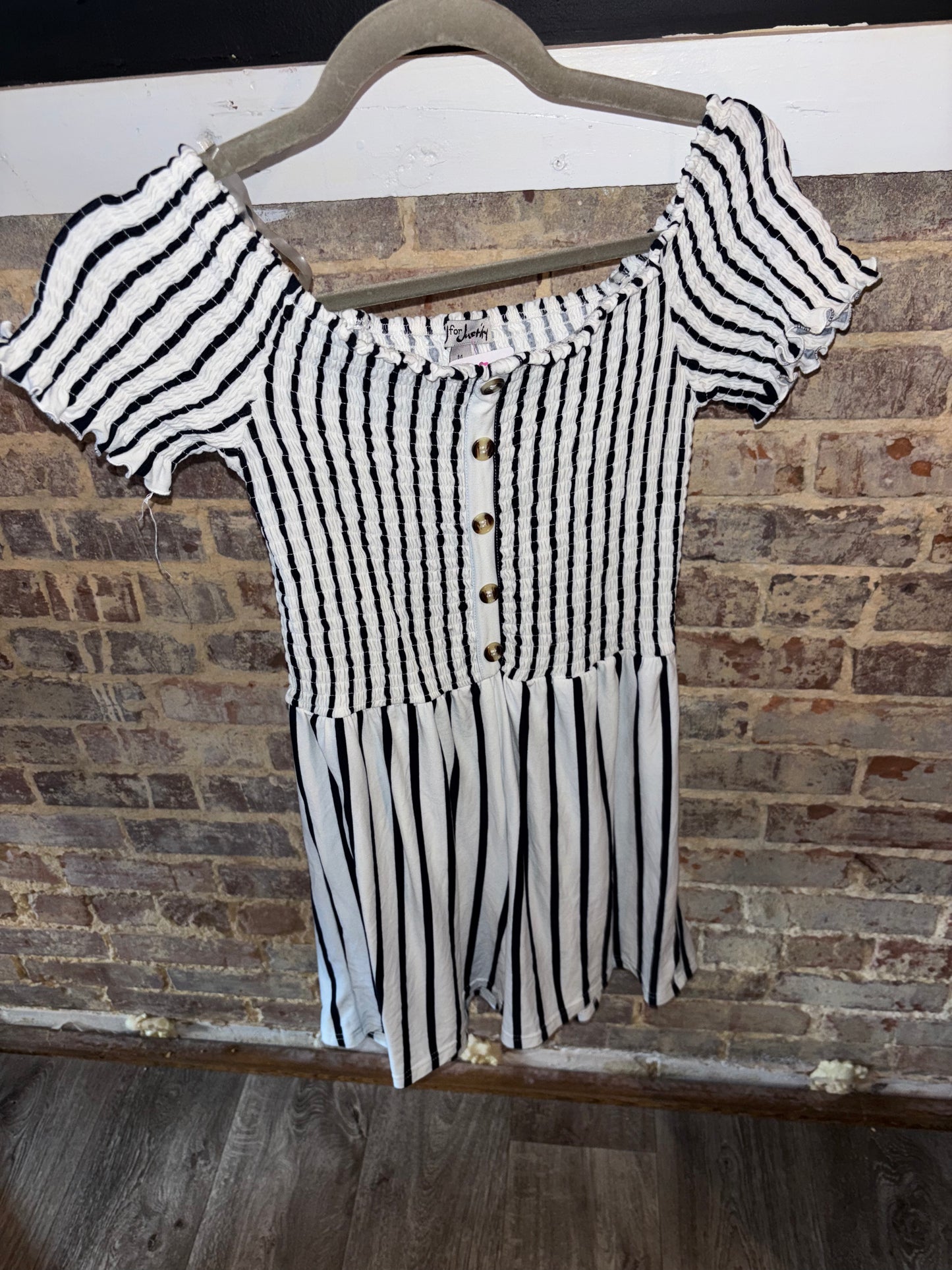 Women’s Medium Dress