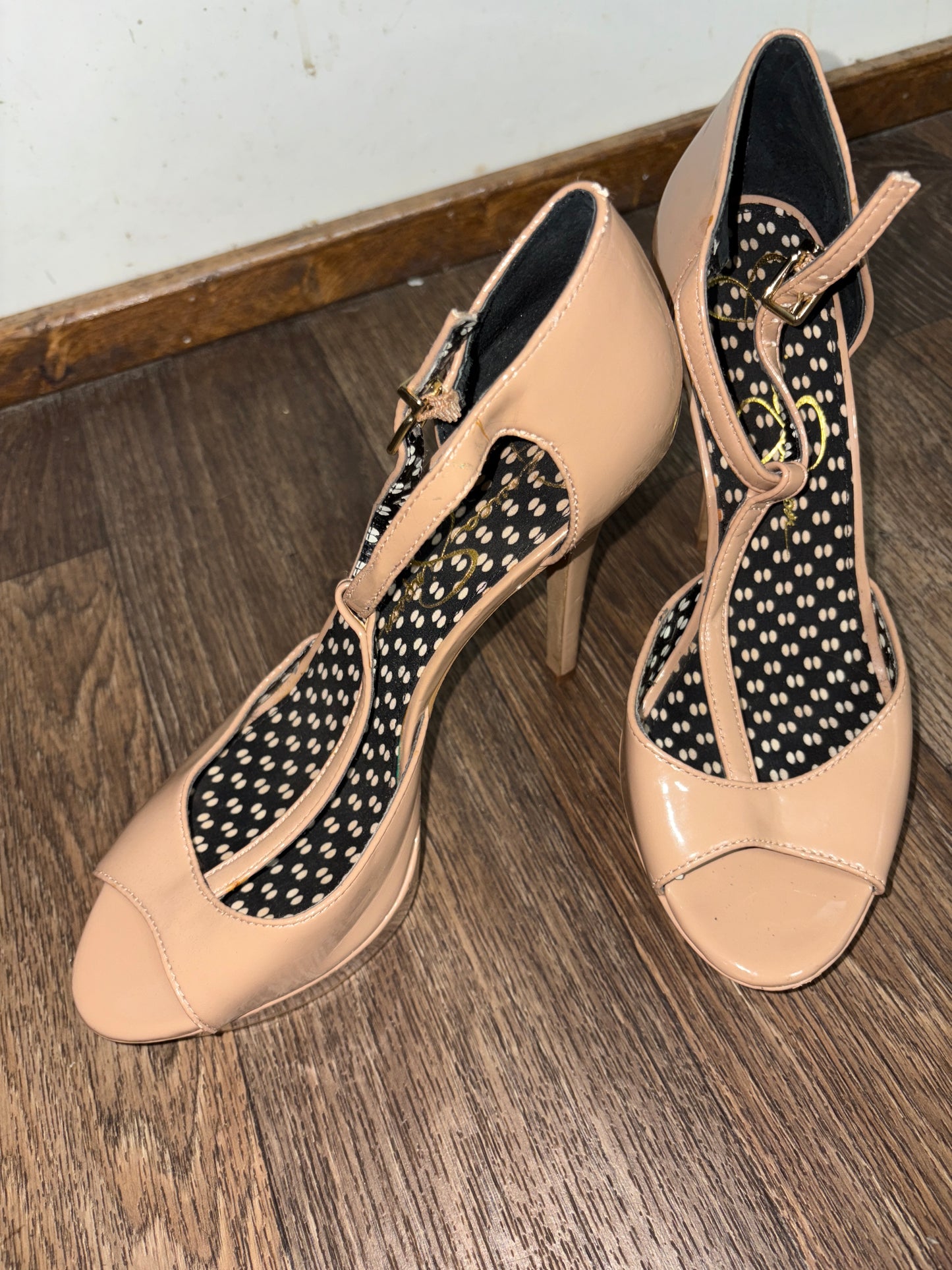 Women’s Size 8 Shoes