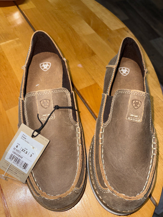 Women’s Ariat Cruisers