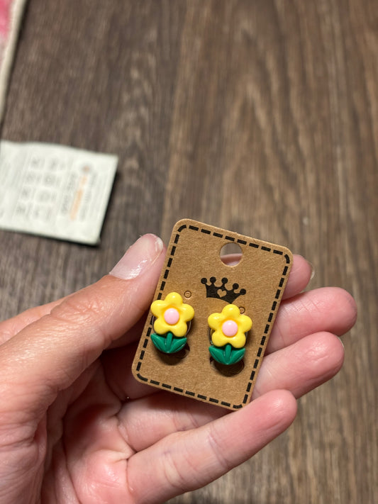 Yellow Flower Clip-On