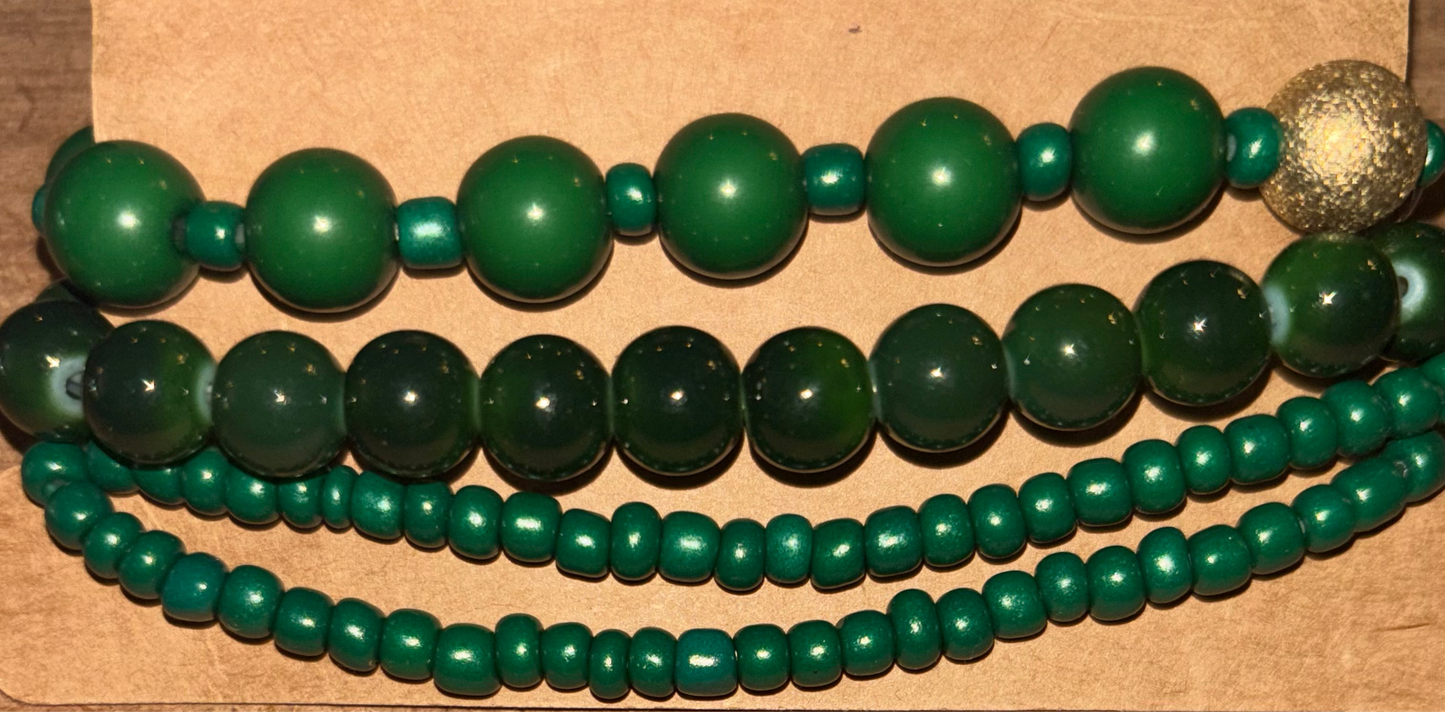 Rounded Green Christmas Bracelet Bundle