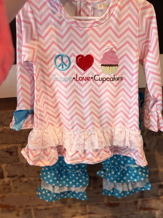 Little Girls Peace Love Cupcakes Set