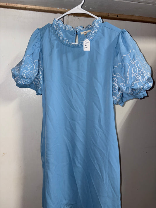 Women’s Medium Dress