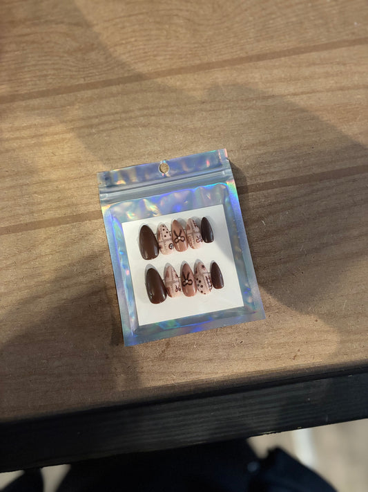 Mocha Leapord