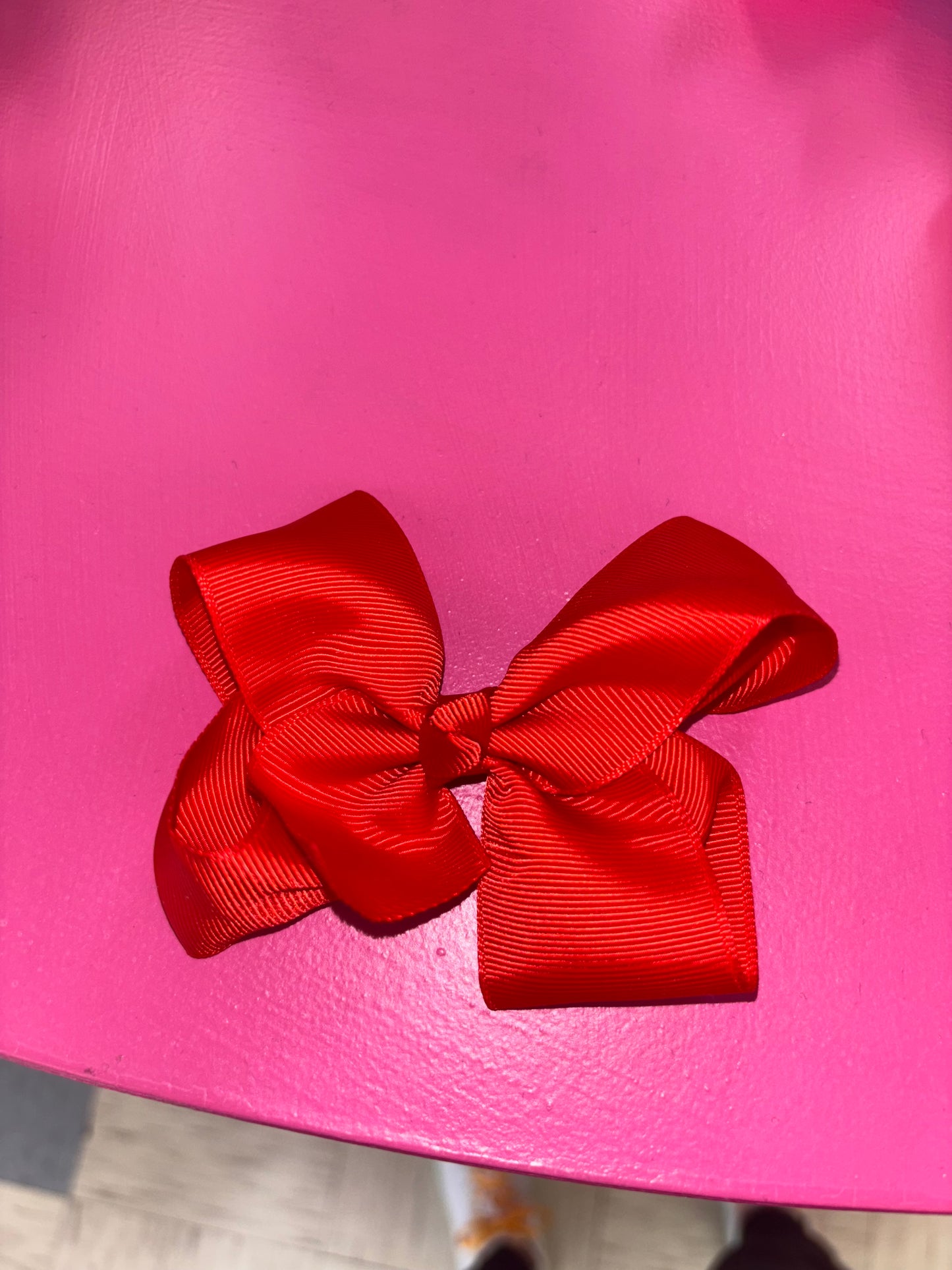 Red 3in Alligator Clip Bow