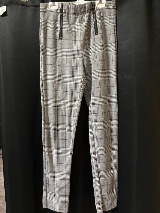 Women’s pants size medium