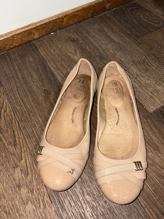 Women’s Size 8 Shoes