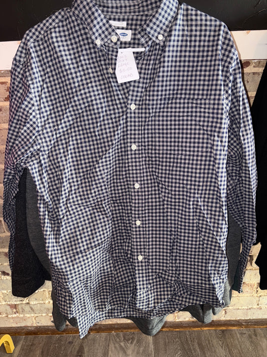 Men’s Large Shirt