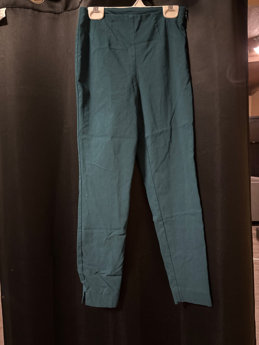 Women’s pants size 4