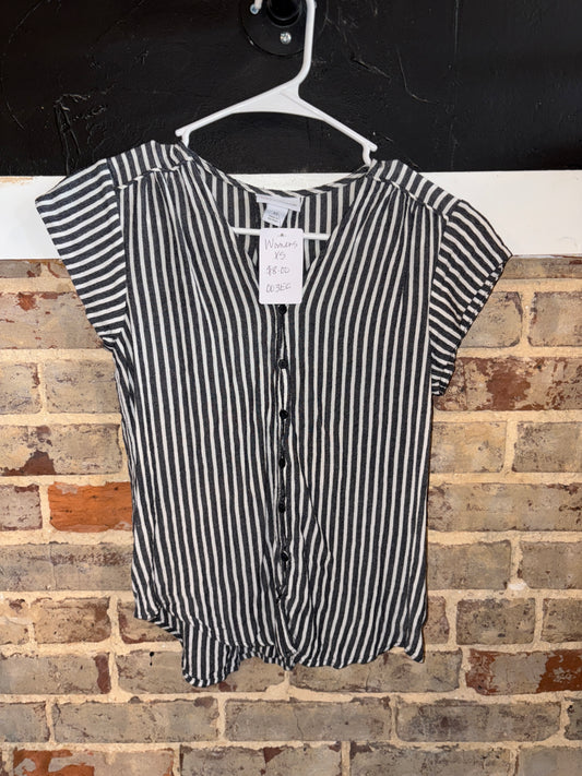 Women’s XS Blouse
