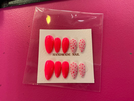 Barbie Dot