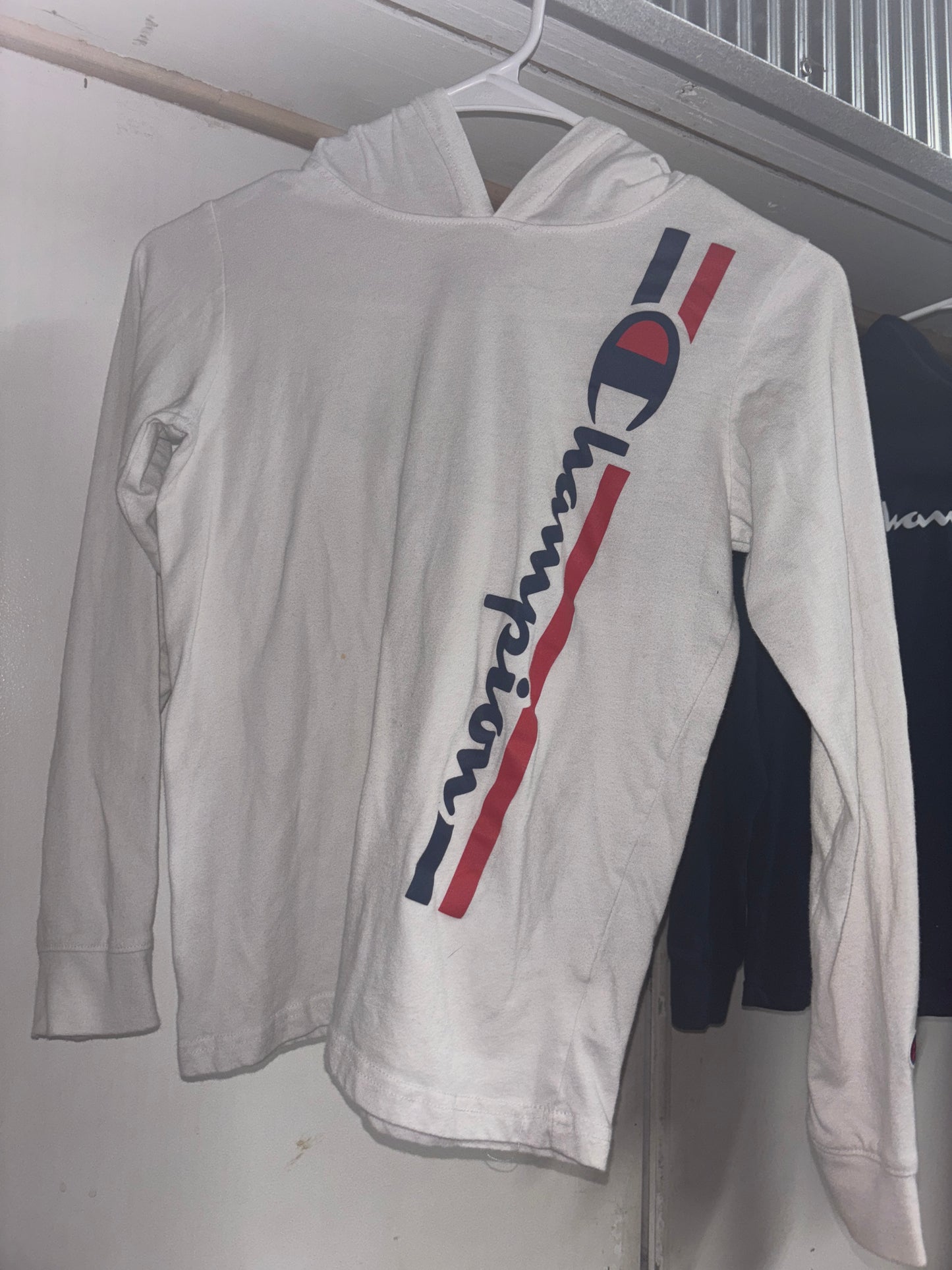 Medium kids pullover