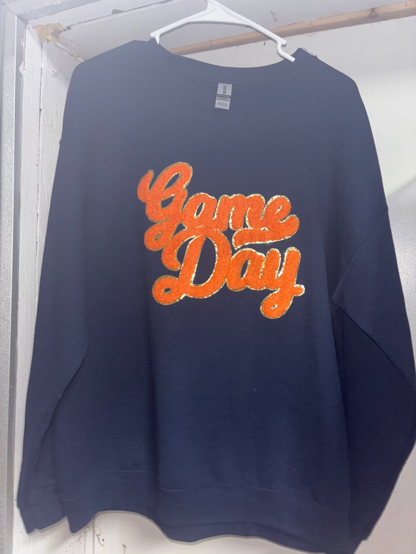 Women’s large sweatshirt