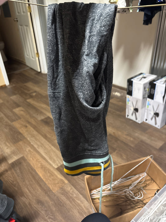 Women’s medium joggers