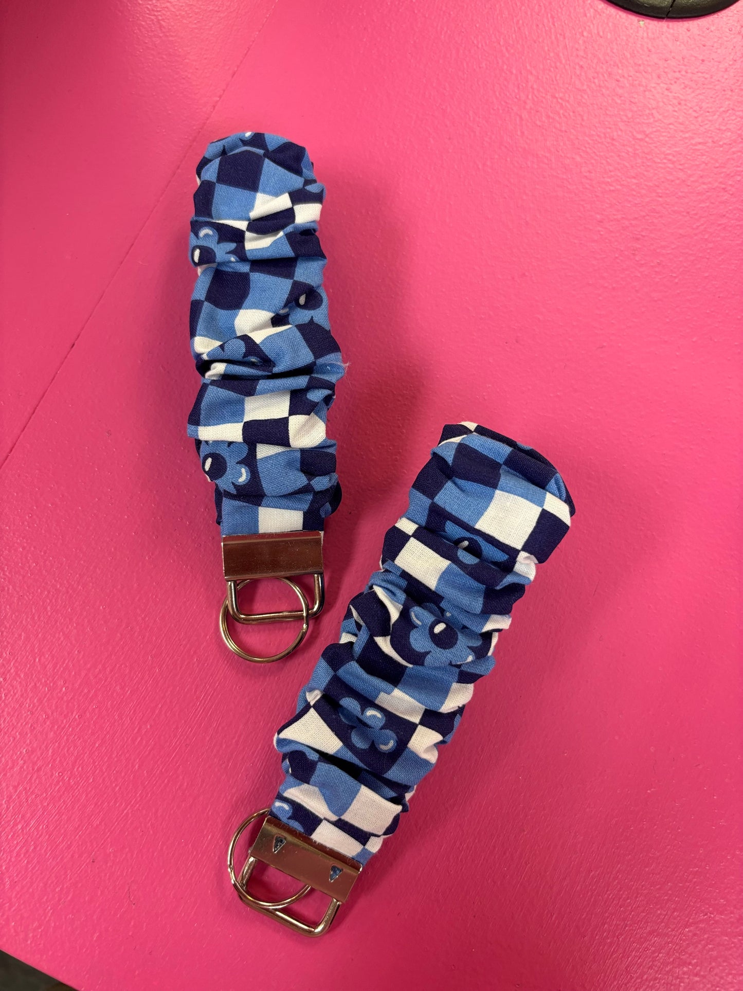 Blue & White Checkered Flower Scrunchie Keychain