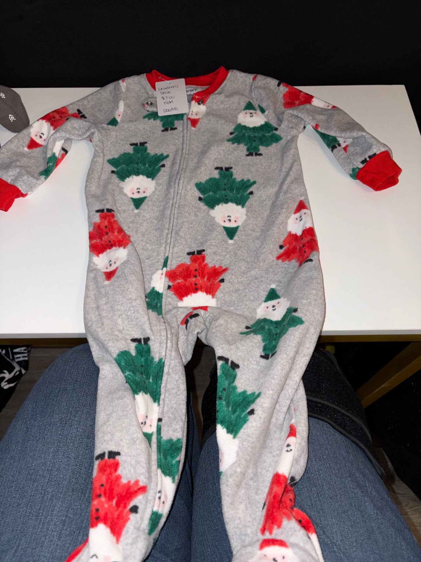 18M Christmas Sleeper