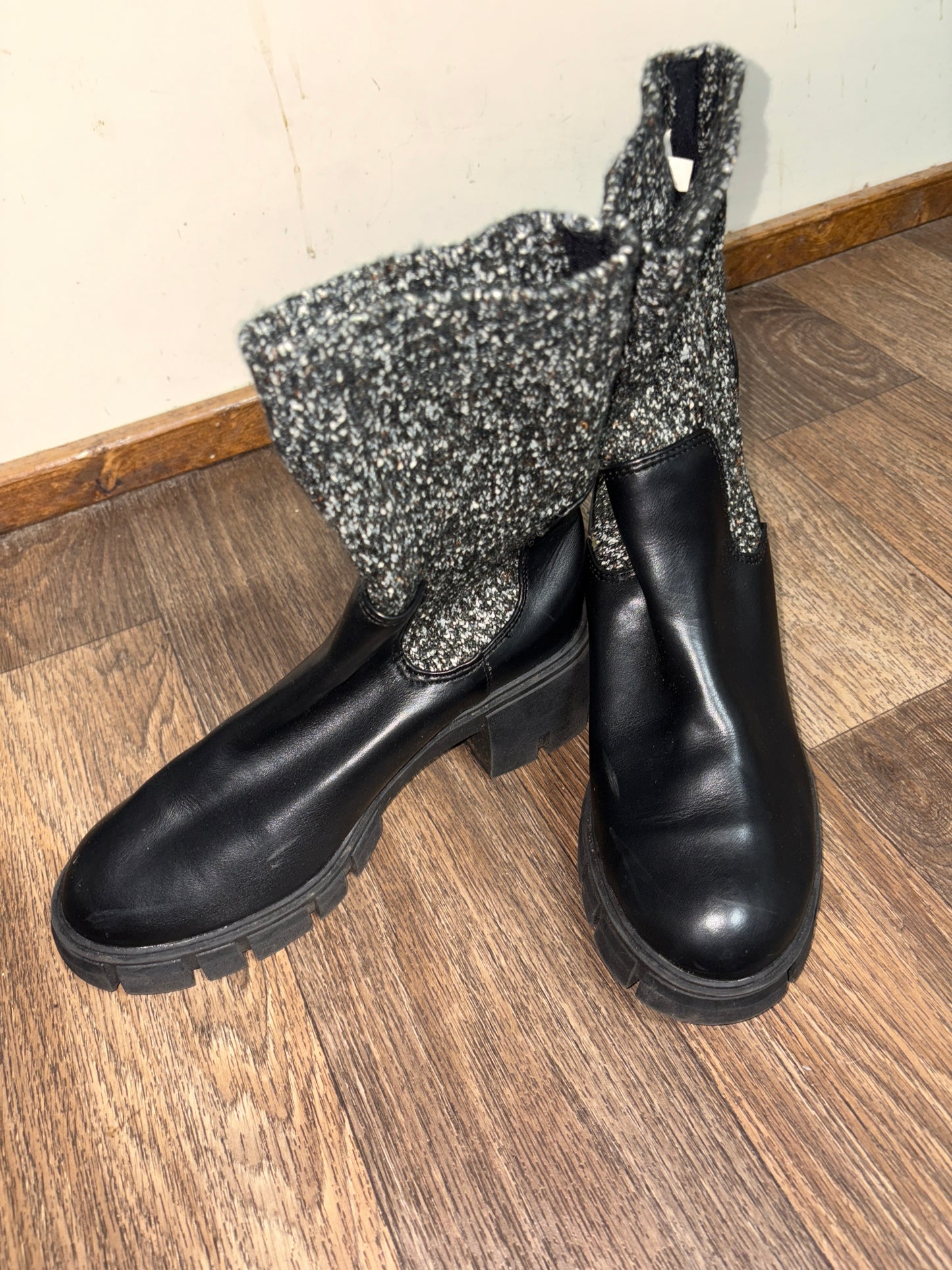 Women’s Size 8 Shoes