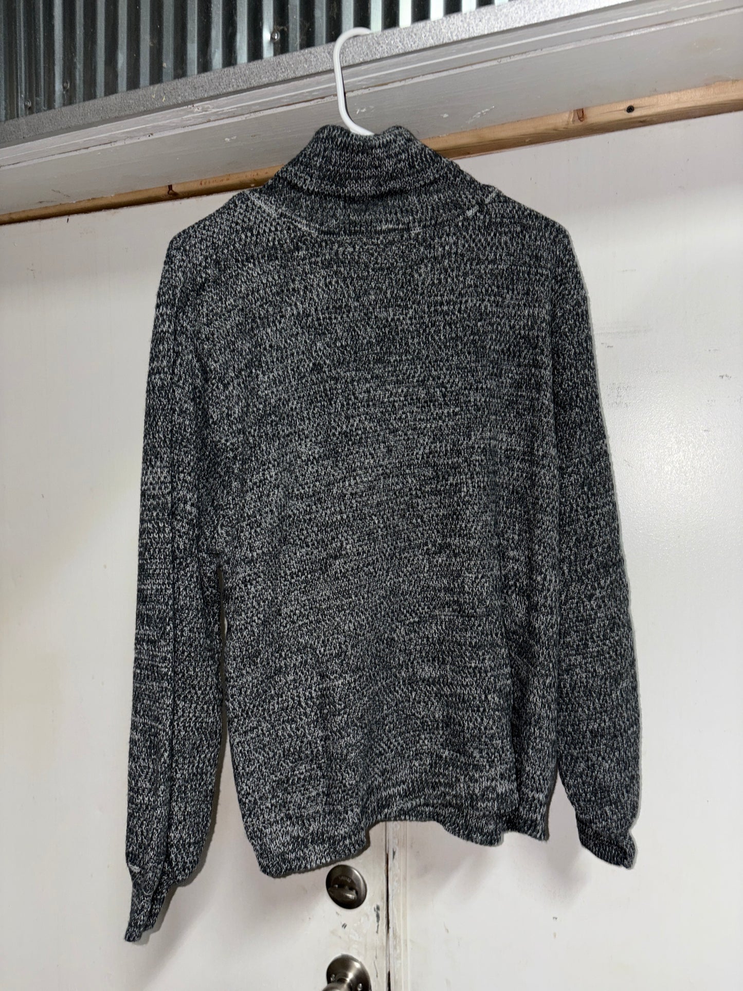 Women’s XL Sweater