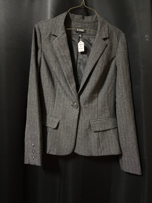 Women’s blazer size medium
