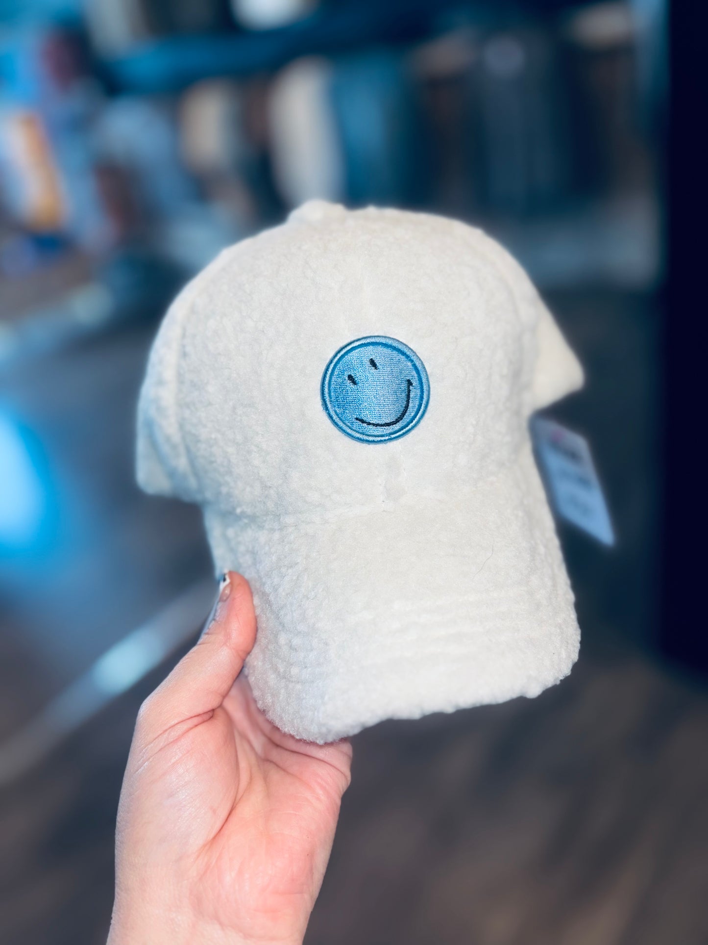 Fluff Smiley Hat