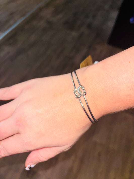 A Bond that Cannot be Broken Bracelet