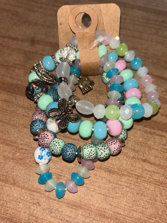 Multicolored Butterfly Pendent Bracelet Set