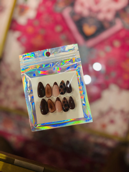 Mocha Leapord Press on Nails