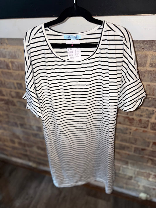 Women’s Small Dress