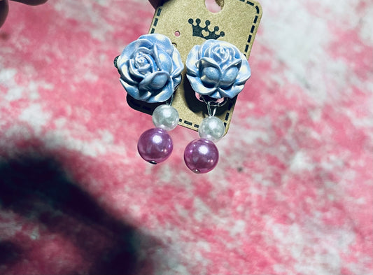 Rose Pearl Pop Clip on Earrings