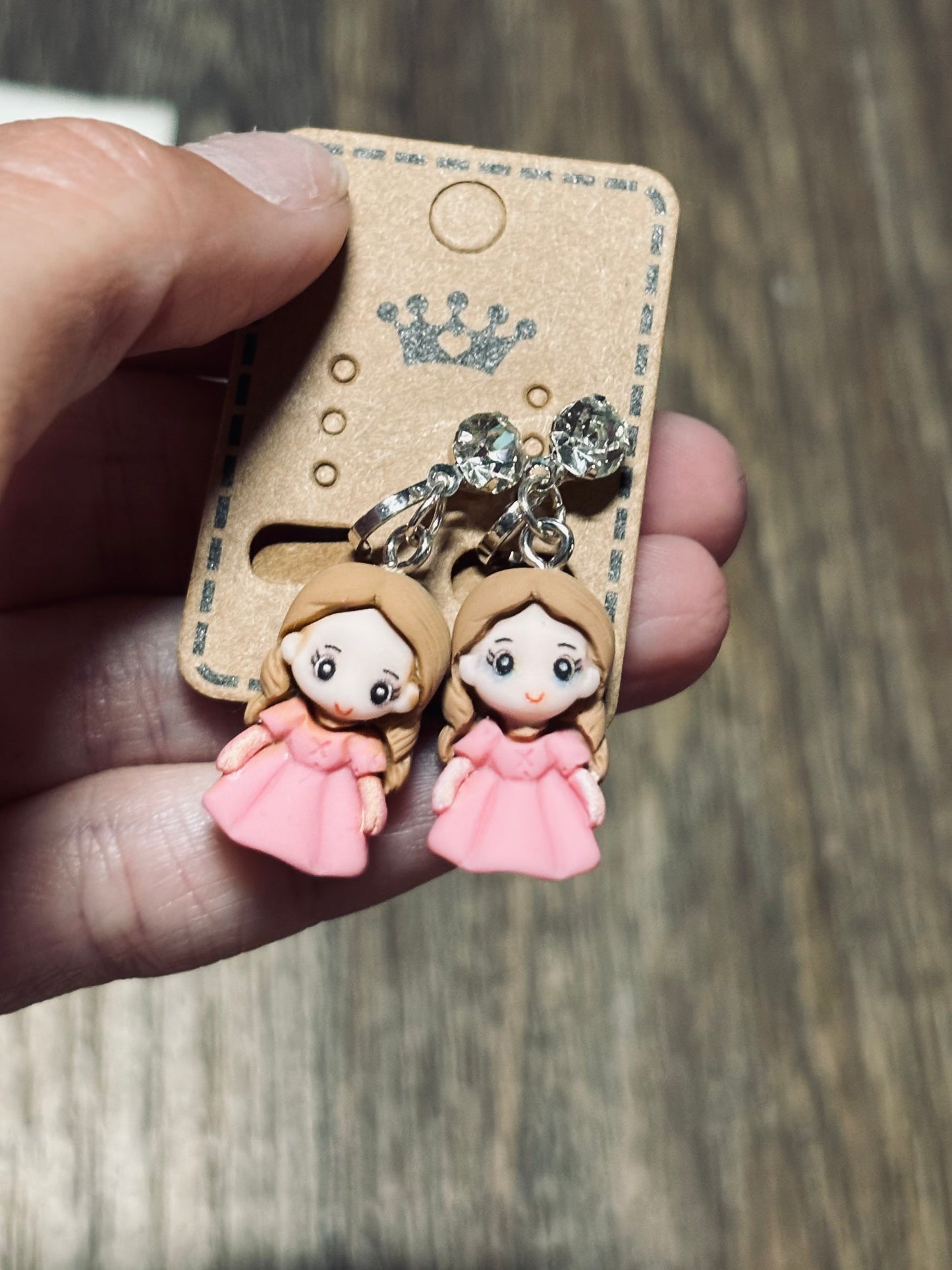 Anna Clip-On Earrings