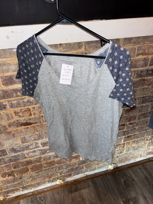 Women’s Large Aero Tee