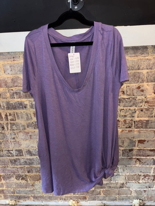 Women’s Medium V Neck Tee