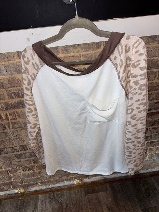 Women’s Medium Long Sleeve